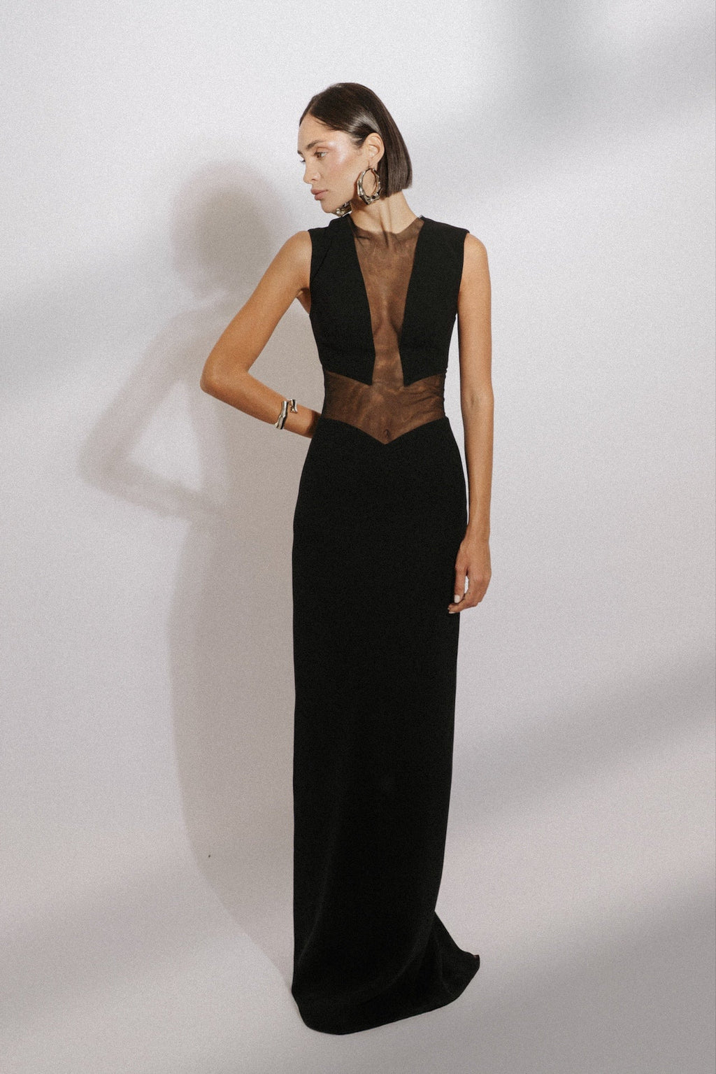 High Neck Fitted Gown with Tulle Cutout Black / FR 44