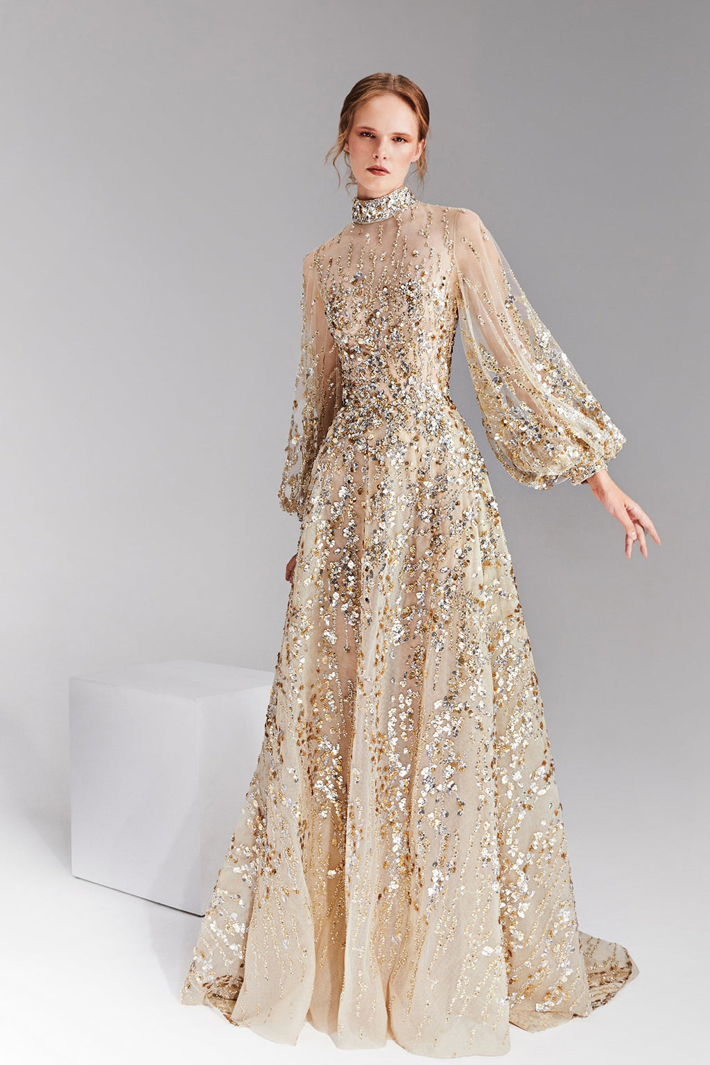 Fully embroidered tulle dress – HERTROVE