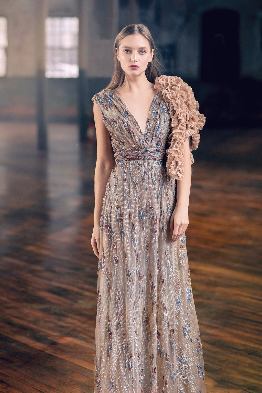 One sleeve embroidered dress with ruffles US 10 / Multicolor