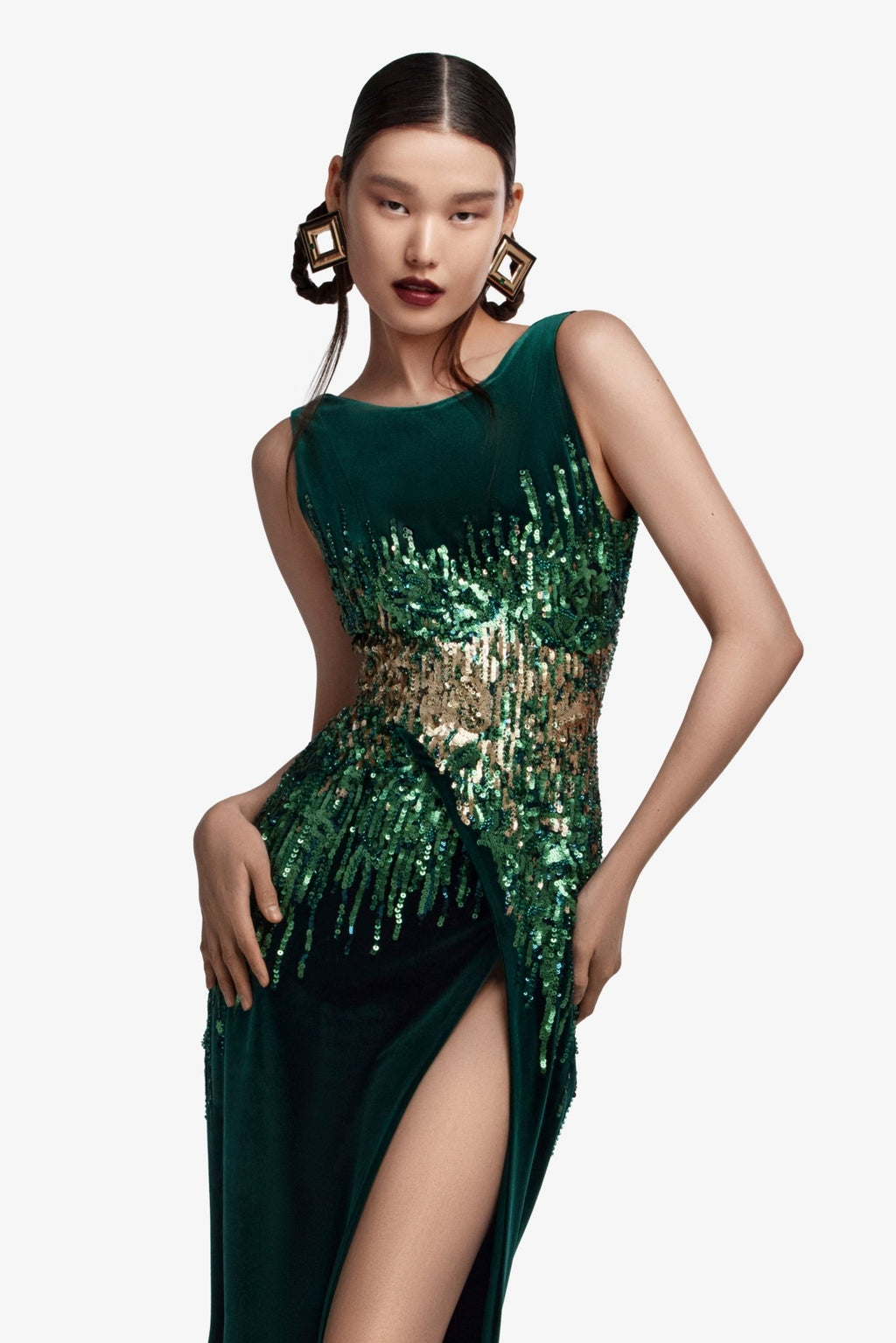 green velvet dress with embroidery High slit Package Contents