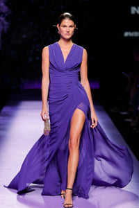Her Trove-Sleeveless V neck crepe dress