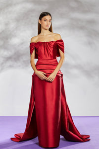 Off shoulder pleated dress with overskirt – HERTROVE