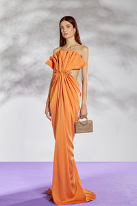 Her Trove-Sleeveless gown with pleats and ruffles