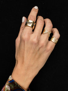 HERTROVE-ARROW RING