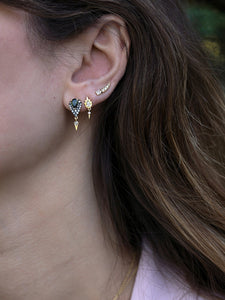 HERTROVE-MYRTLE EARRING