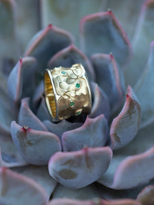 HERTROVE-TYRPHE EMERALD RING