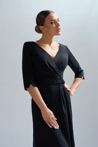 HerTrove-Midi crepe dress in black with embroidery