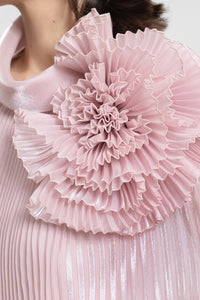 HerTrove-Pink kaftan with draped flower