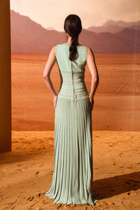 Dropped waist sleeveless gown – HERTROVE