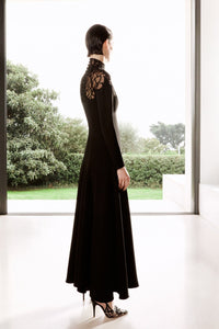 HerTrove-Long sleeves crepe and lace dress