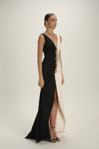 Black & White Dresses | Formal Evening Gowns | HERTROVE Black & White Dresses | Formal Evening Gowns | HERTROVE