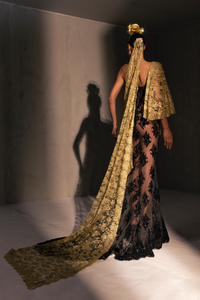HerTrove-Embroidered lace gown with shawl