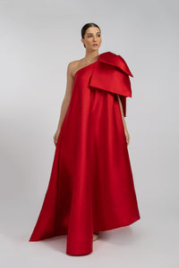 HerTrove-A long modern dress made of taffeta, with a wide and flowing silhouette.