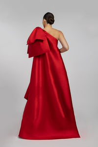 HerTrove-A long modern dress made of taffeta, with a wide and flowing silhouette.