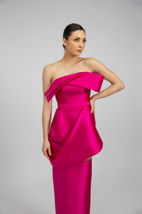 HerTrove-vintage evening dress made of taffeta.
