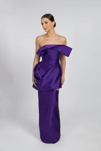 HerTrove-vintage evening dress made of taffeta.