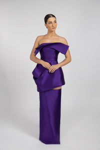 HerTrove-vintage evening dress made of taffeta.
