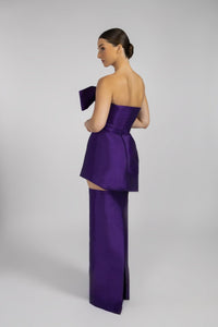 HerTrove-vintage evening dress made of taffeta.