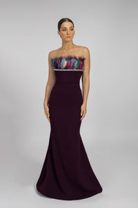 HerTrove-An evening dress made of crepe and crystals.