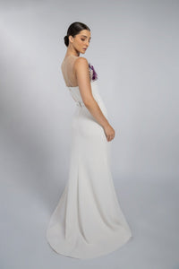 HerTrove-An evening dress made of crepe and crystals.