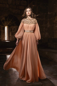 Georgette dress with pleated skirt and puffed sleeves (FR36