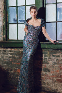 HerTrove-Heart-shaped neckline fitted dress