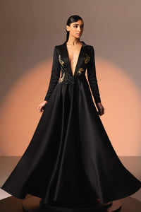 Her Trove - Long sleeves voluminous satin dress