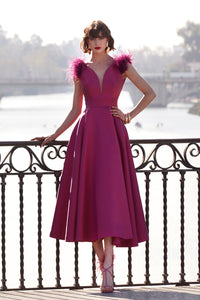 HerTrove-Feathered shoulders midi cloche dress